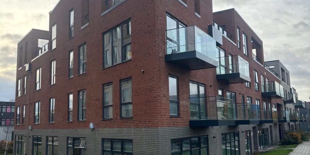 ee3a3083-8c84-46fc-bdce-63f3e0b18173